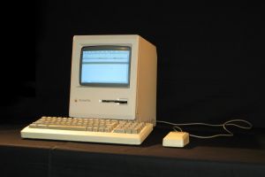 Mac Plus(wiki)